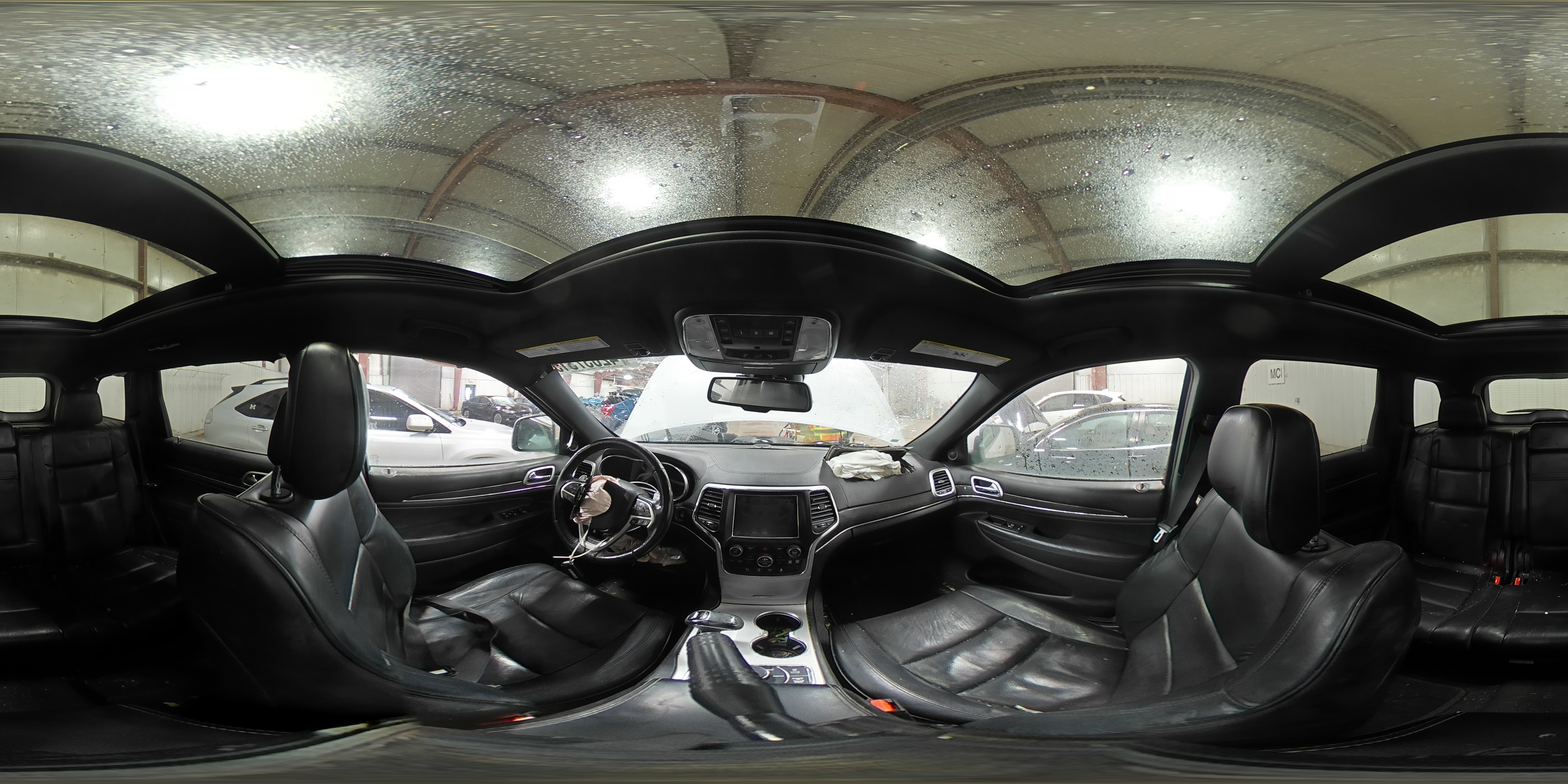 2015 Jeep Grand Cherokee - Image 13