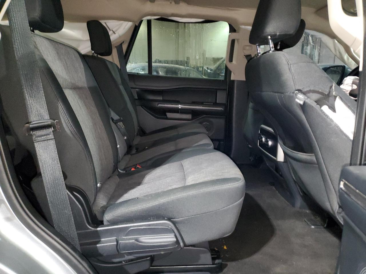 2022 Ford Expedition - Image 11