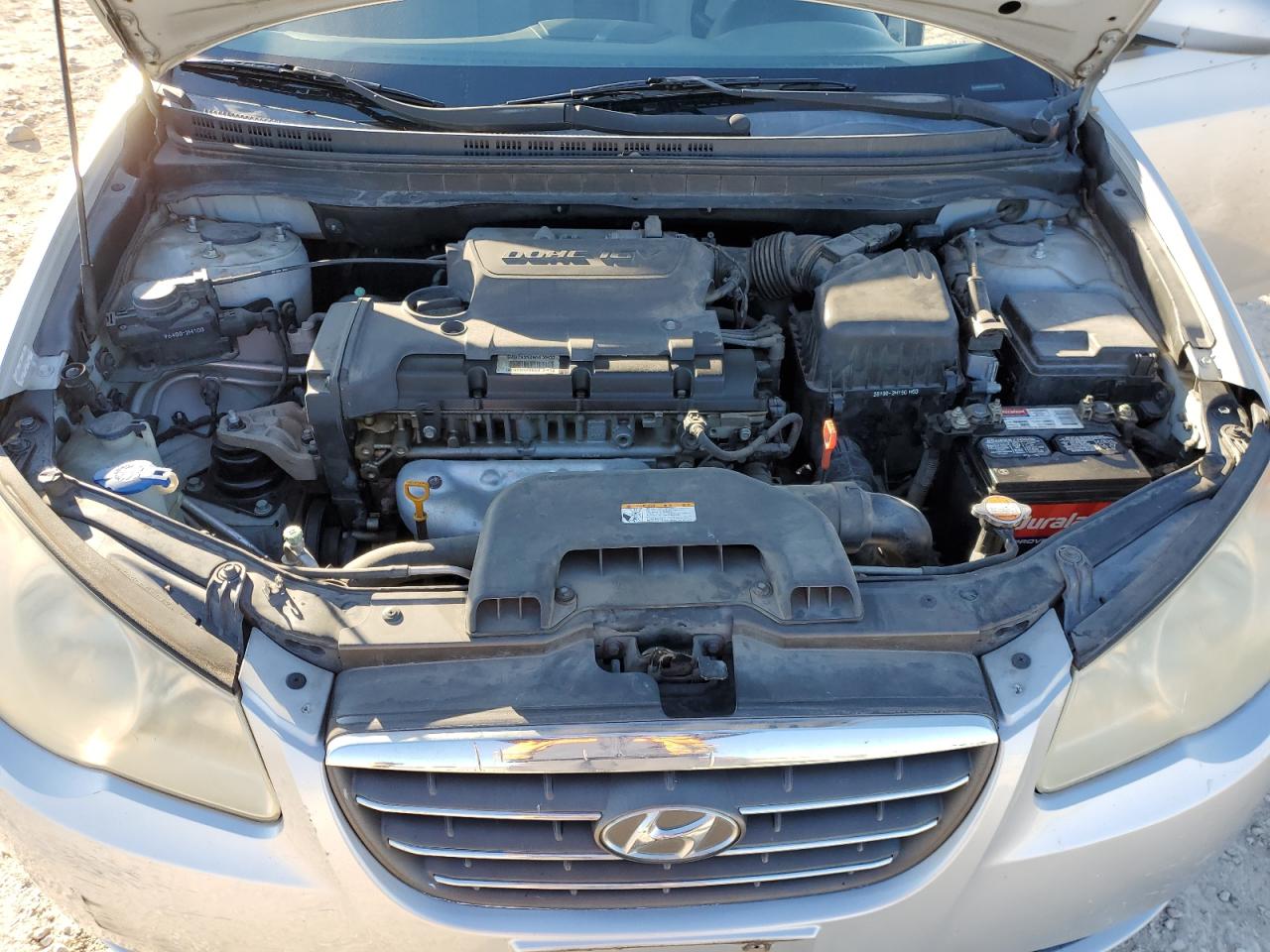 2009 Hyundai Elantra - Image 12