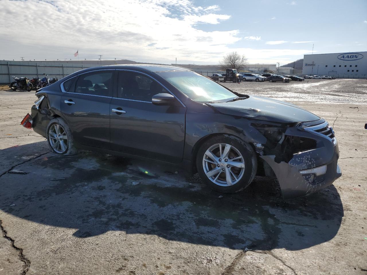 2013 Nissan Altima - Image 4