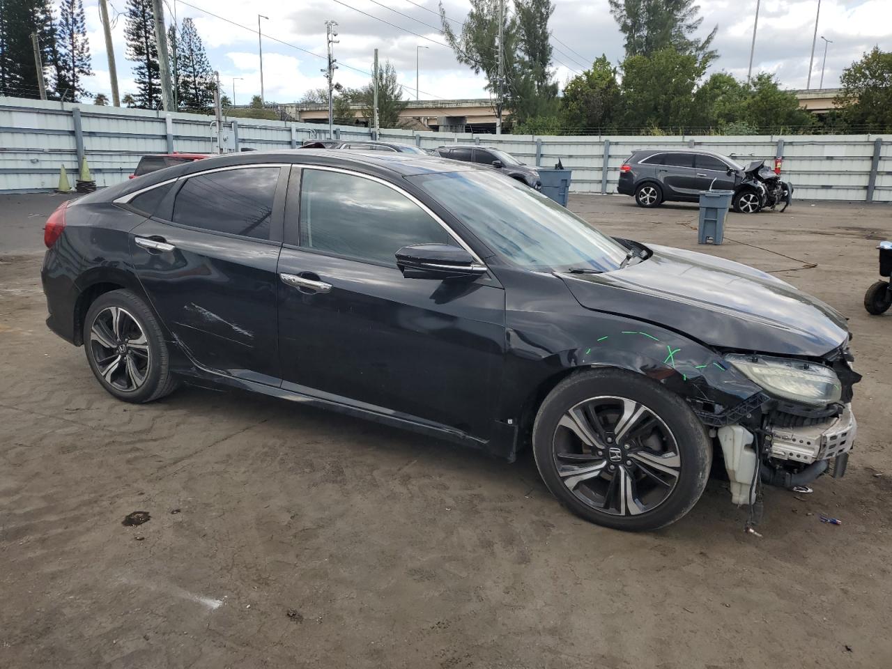 2016 Honda Civic - Image 4