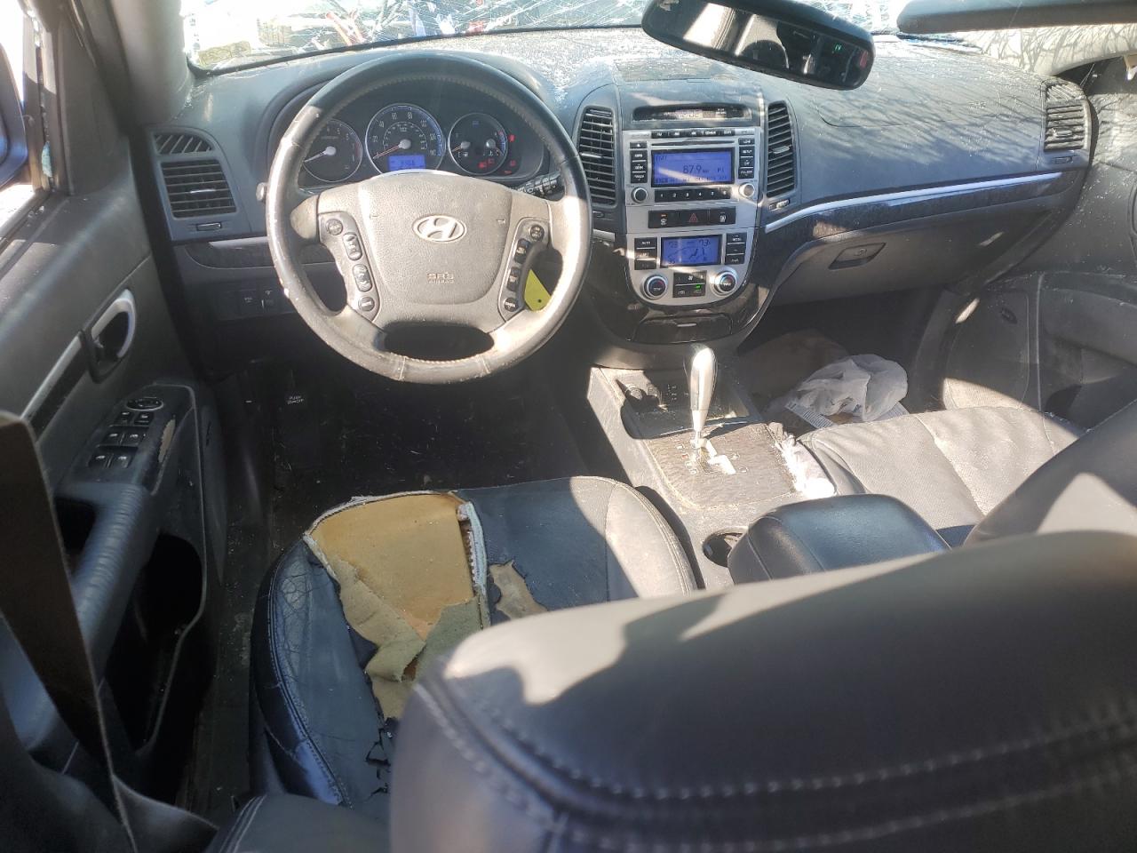 2009 Hyundai Santa Fe - Image 8