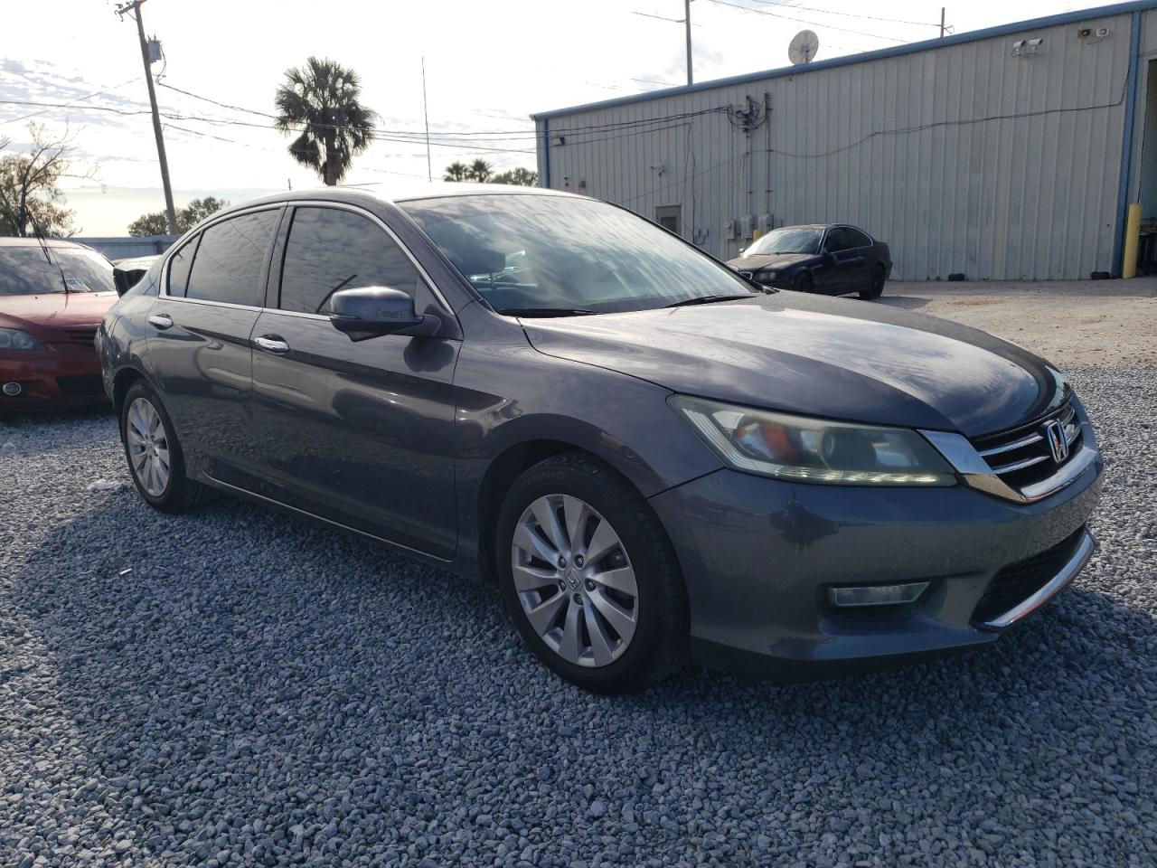 VIN 1HGCR3F83DA006006 2013 HONDA ACCORD no.4