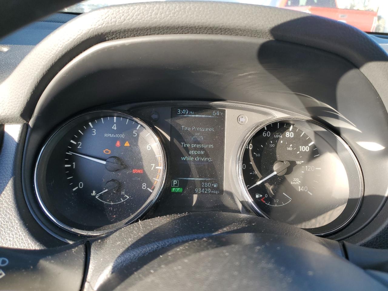 2017 Nissan Rogue - Image 9