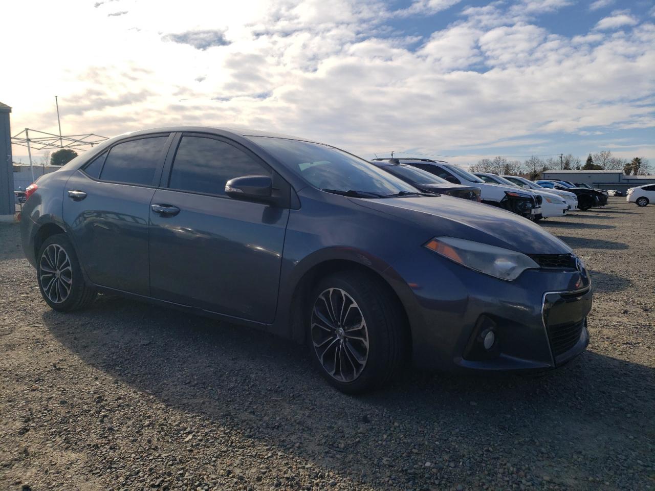 2015 Toyota Corolla - Image 4