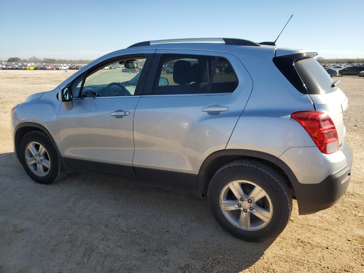 2015 Chevrolet Trax - Image 2