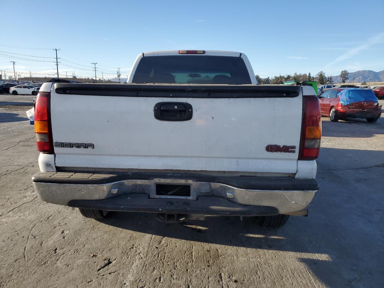 2000 GMC Sierra - Image 6