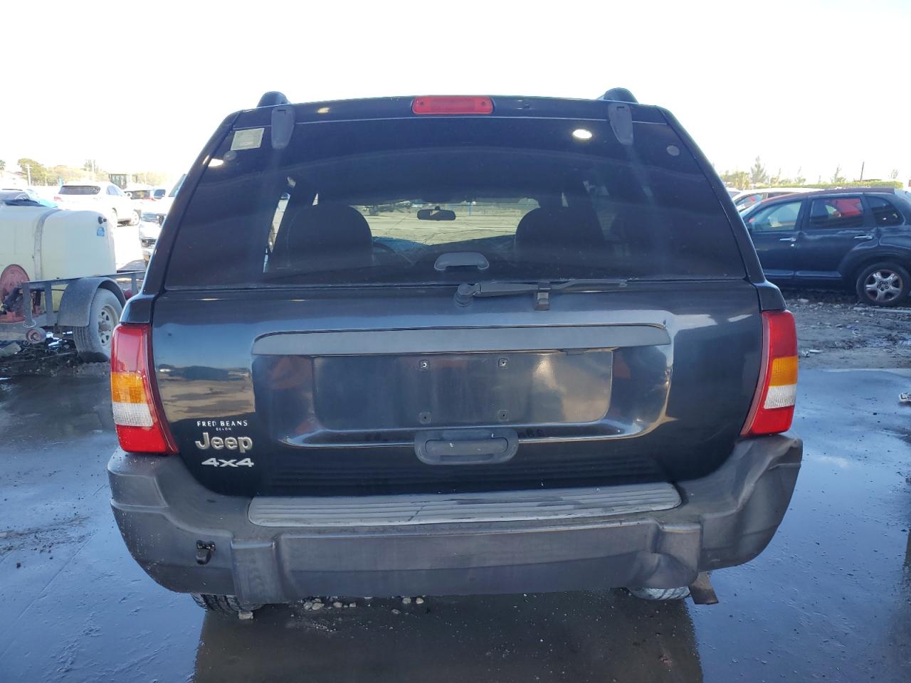 2004 Jeep Grand Cherokee - Image 6