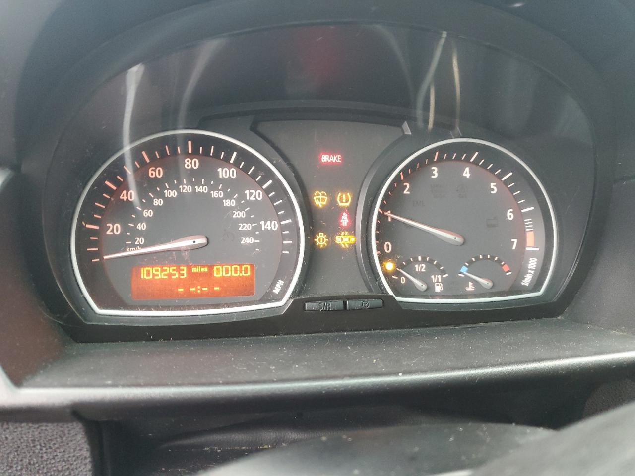 2005 BMW X3 - Image 9