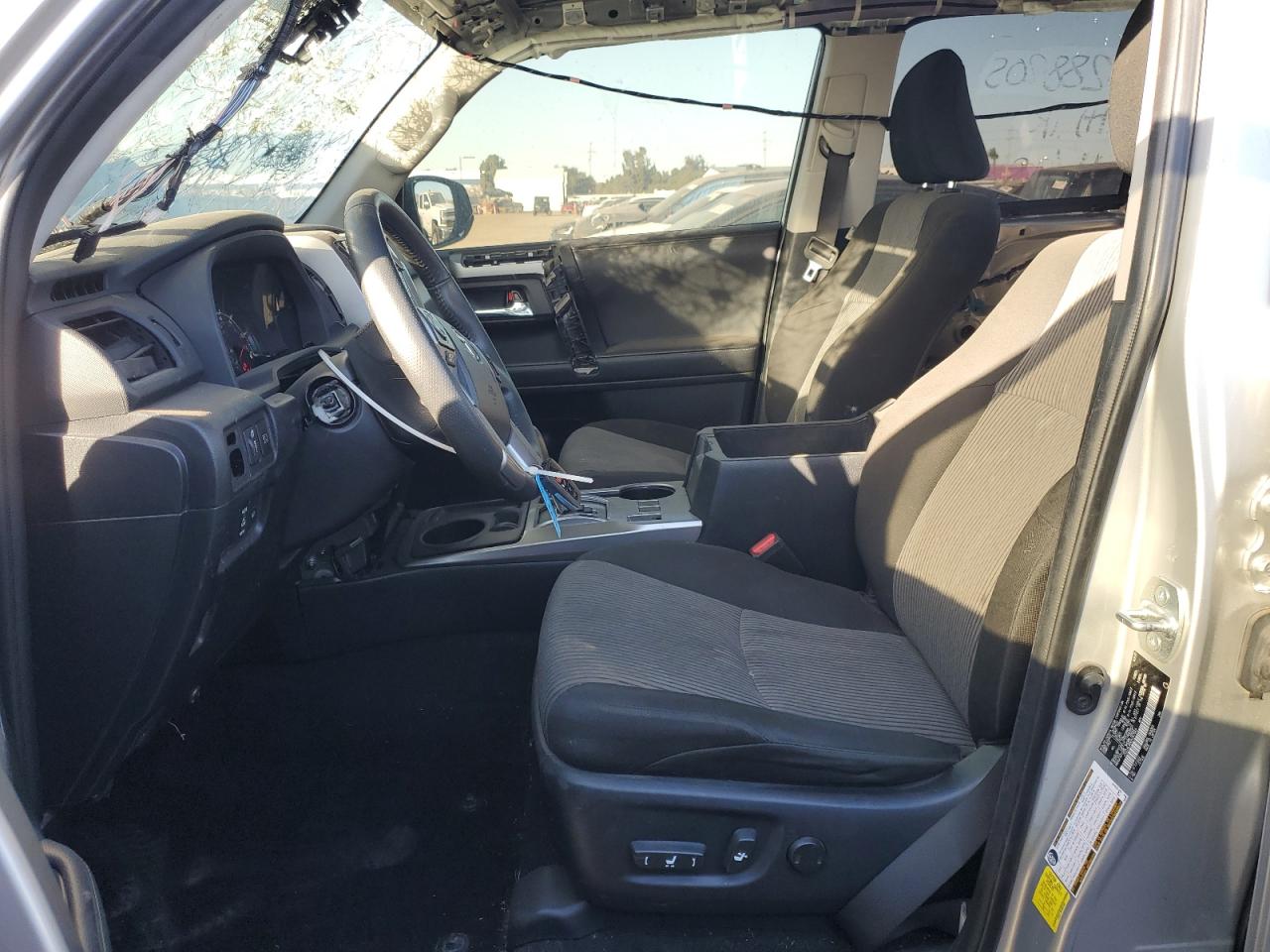 2022 Toyota 4Runner - Image 7