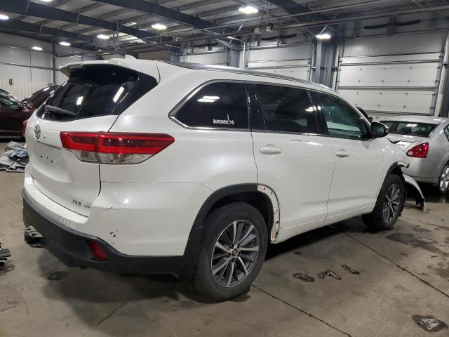  TOYOTA HIGHLANDER 2018 Белый