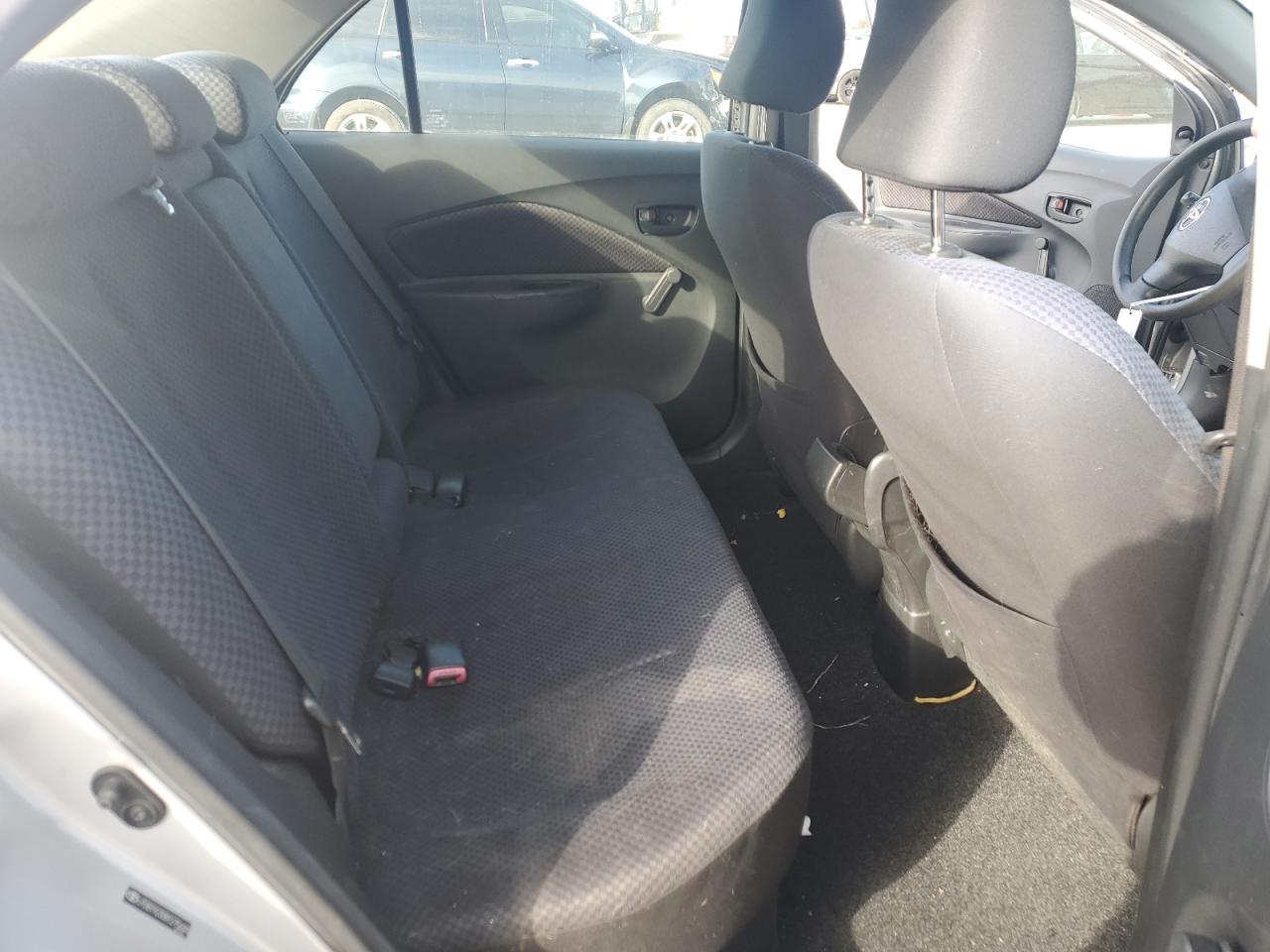 2008 Toyota Yaris - Image 10