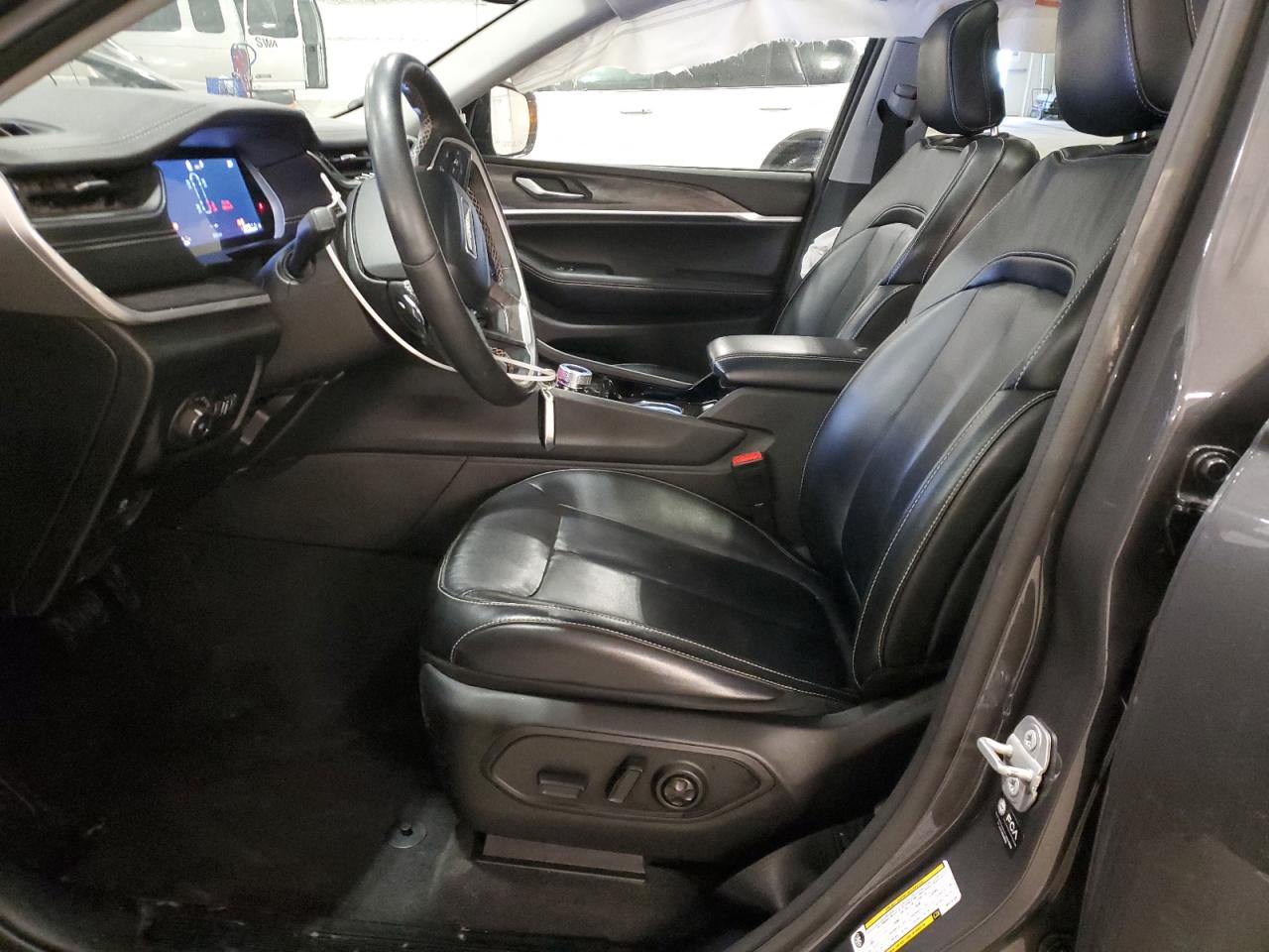 2021 Jeep Grand Cherokee - Image 7