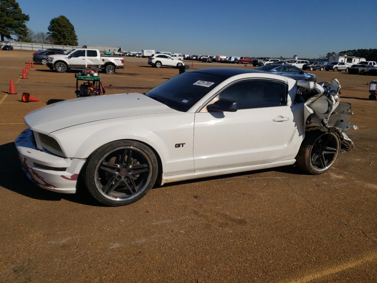 2008 Ford Mustang - Image 1
