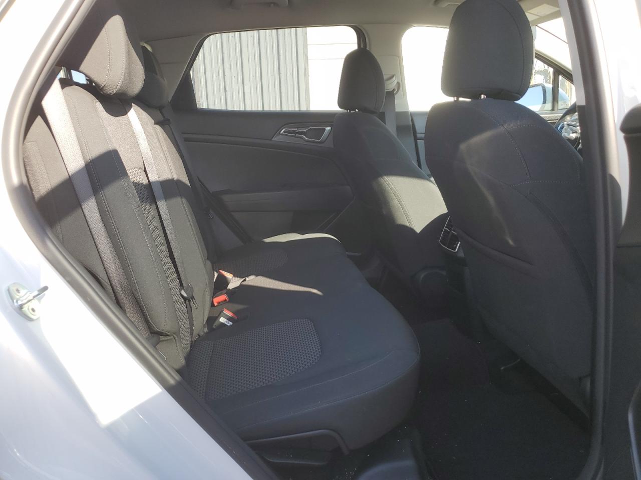 2023 Kia Sportage - Image 11