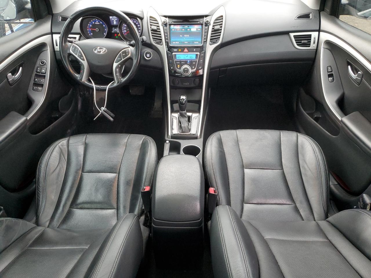 2013 Hyundai Elantra - Image 8