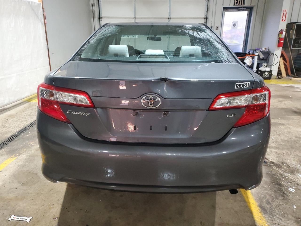 2012 Toyota Camry - Image 6