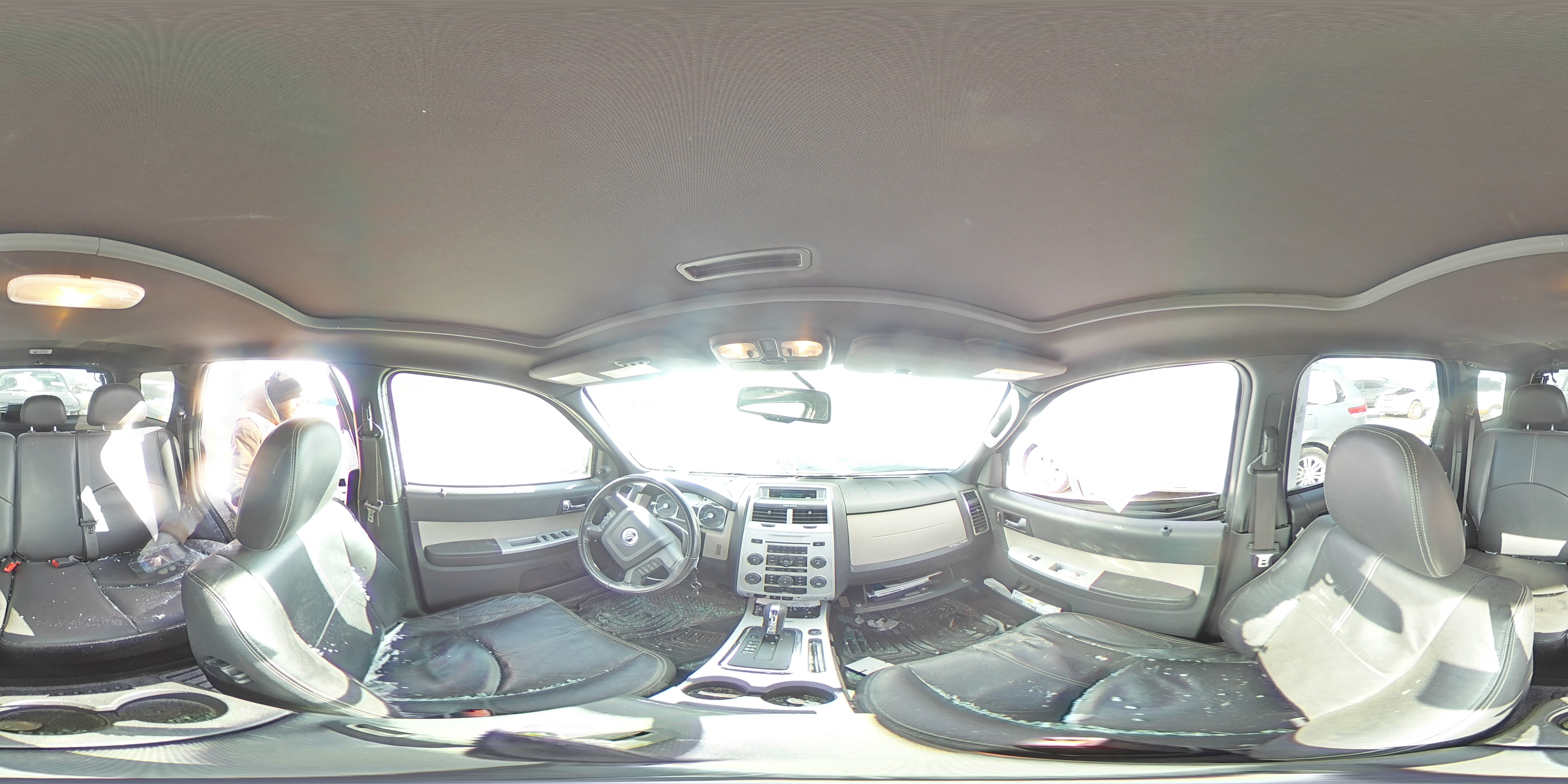 2010 Mercury Mariner - Image 12