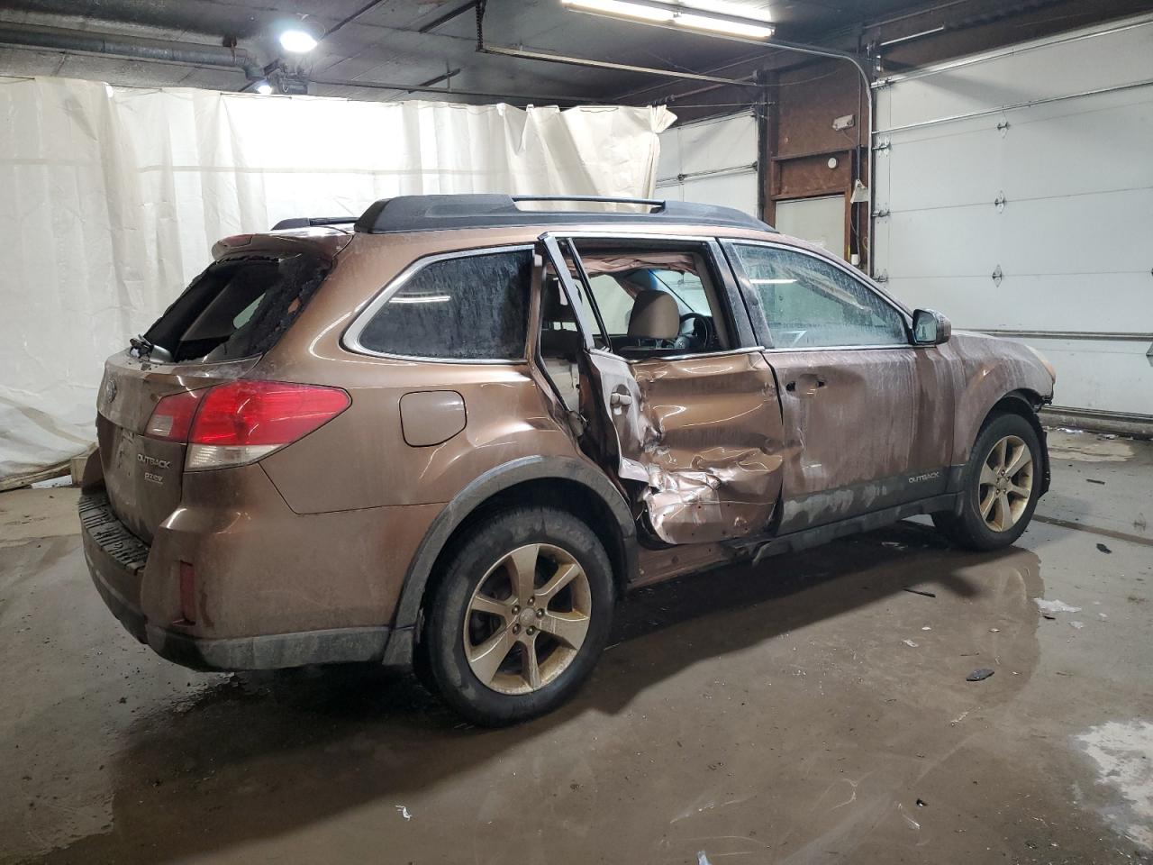 2013 Subaru Outback - Image 3