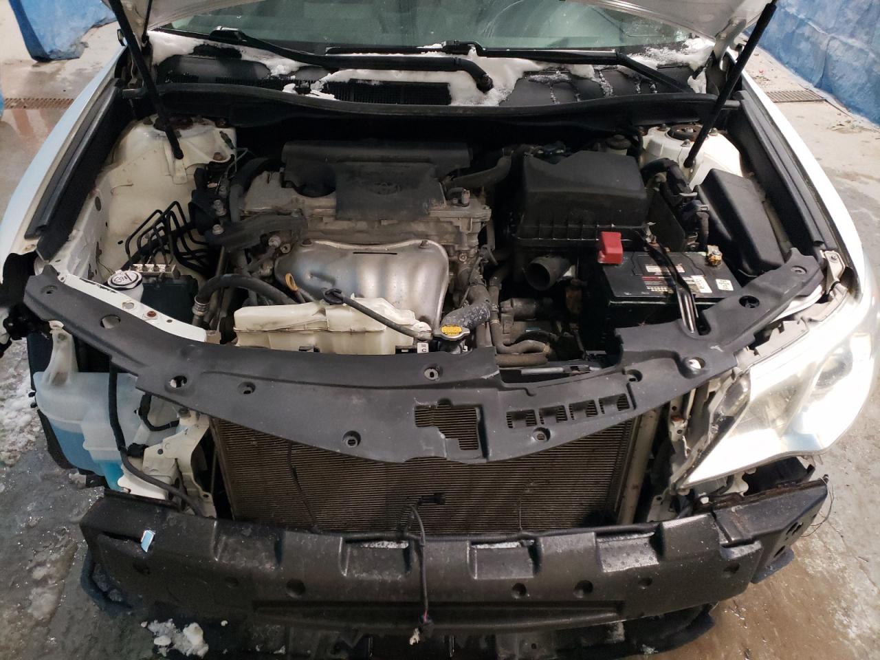 2014 Toyota Camry - Image 11