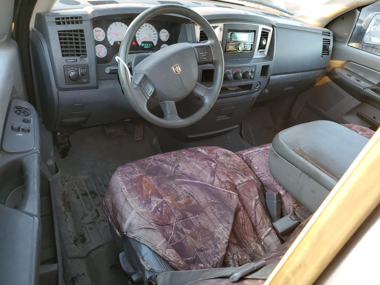 2008 Dodge RAM - Image 8