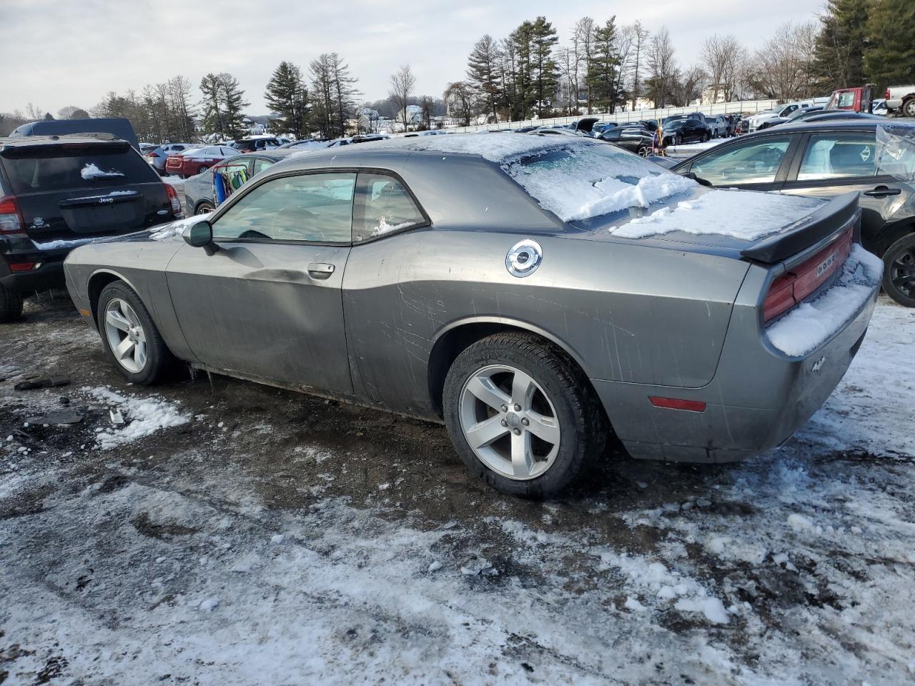 2011 Dodge Challenger - Image 2