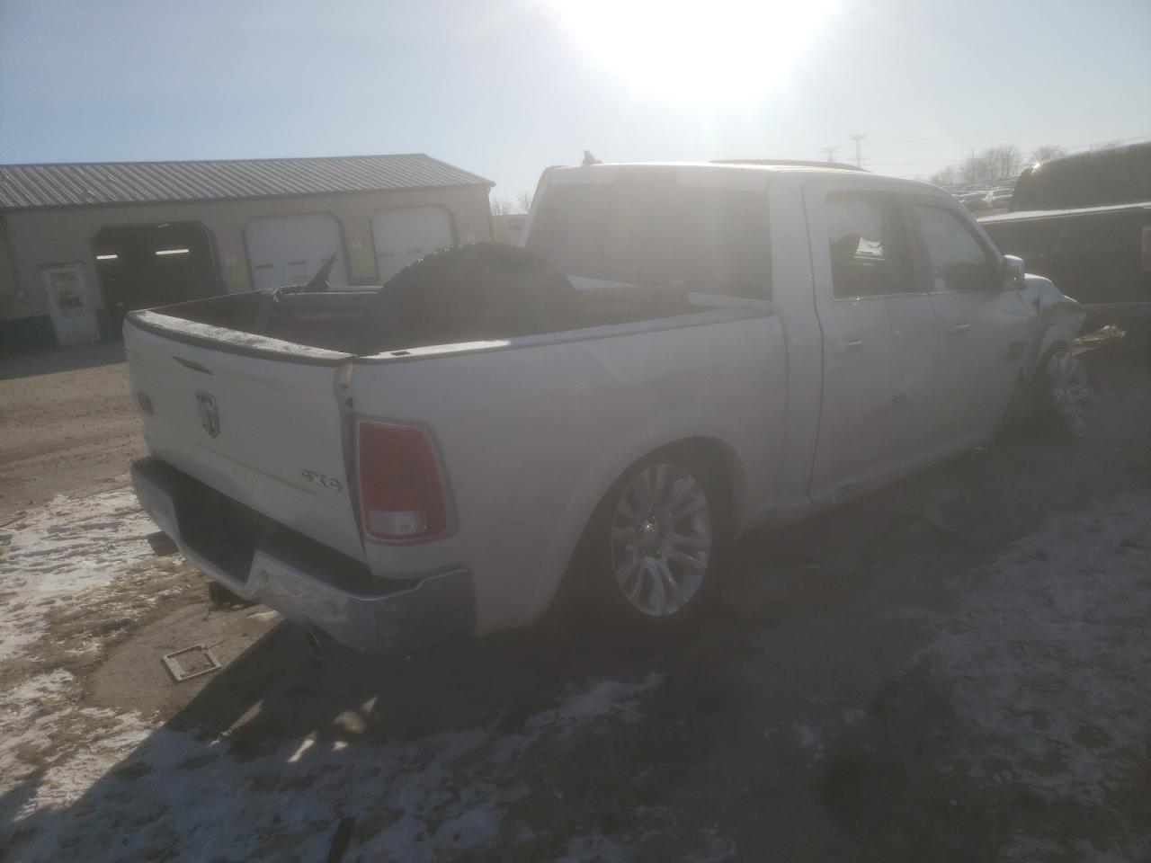2017 RAM 1500 - Image 3