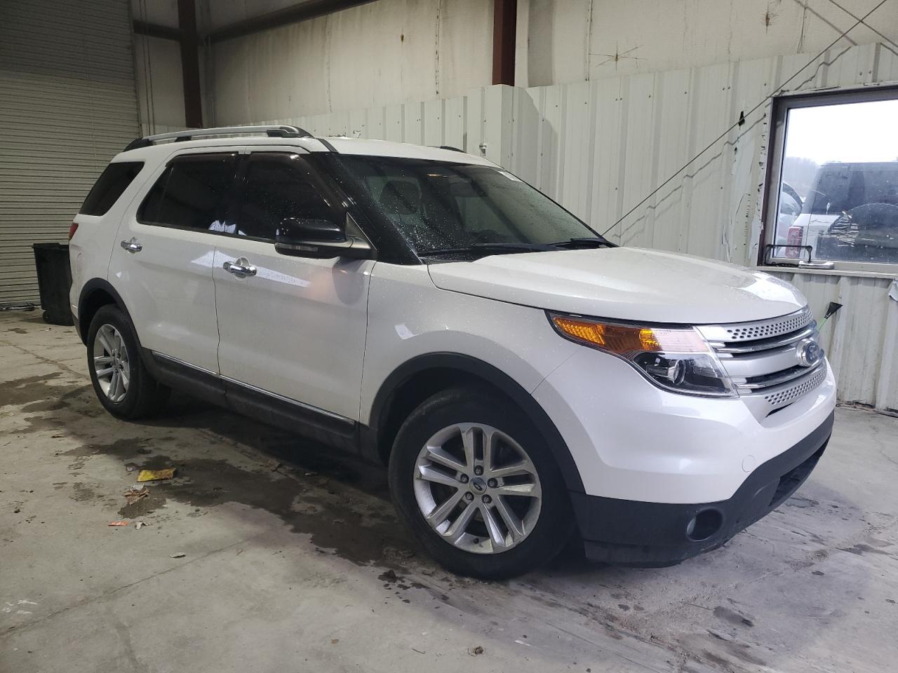 2011 Ford Explorer - Image 4