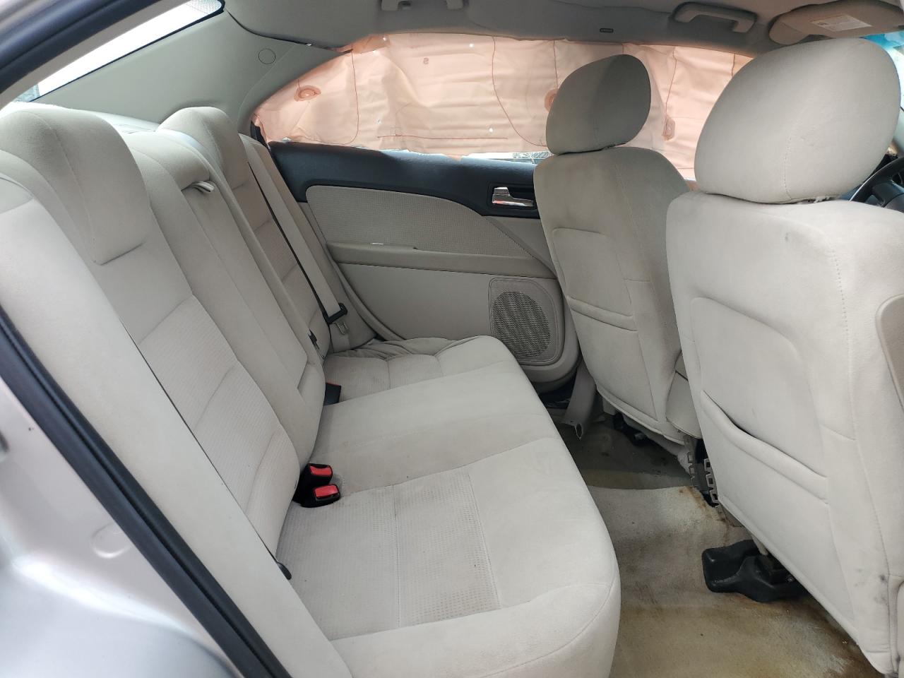 2007 Ford Fusion - Image 10