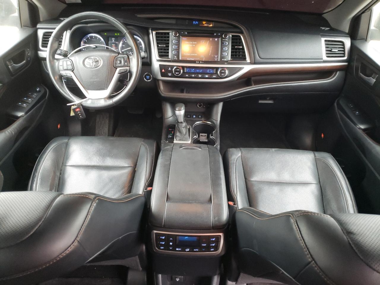 2015 Toyota Highlander - Image 8