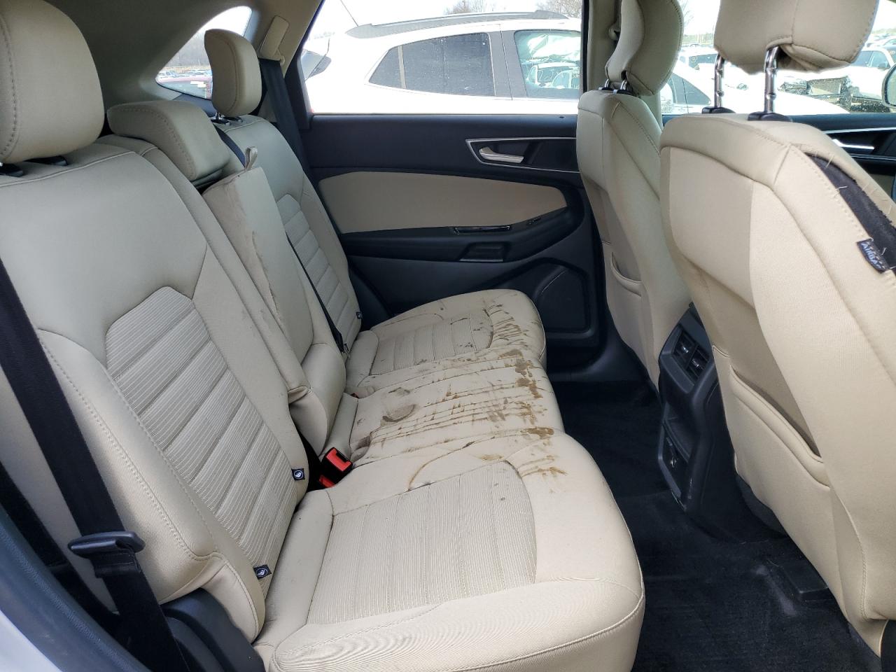 2018 Ford Edge - Image 11