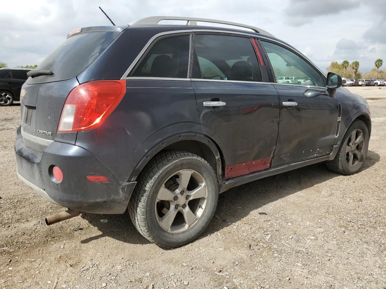 2014 Chevrolet Captiva - Image 3