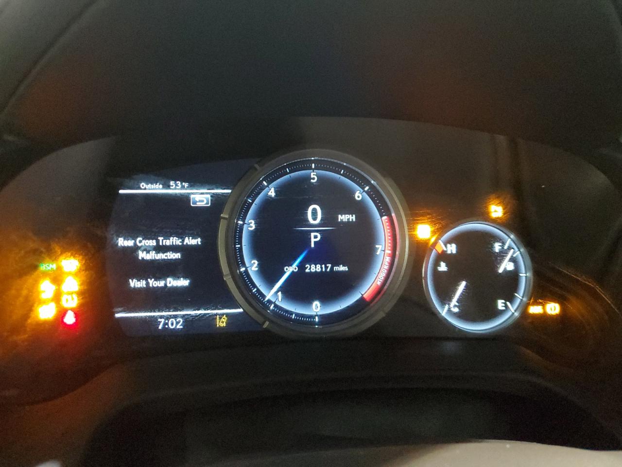 2022 Lexus RX - Image 9