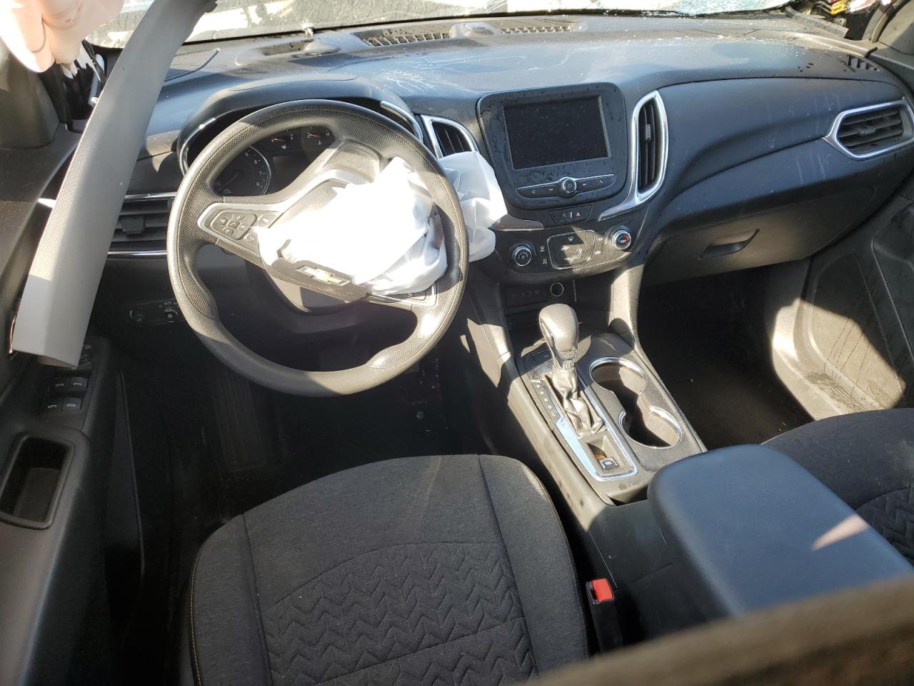 2022 Chevrolet Equinox - Image 8