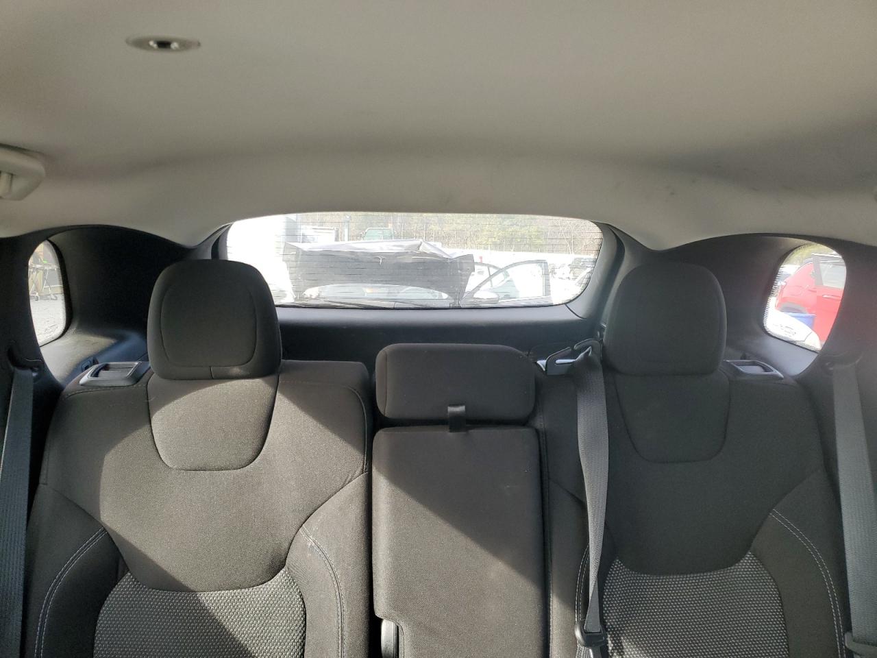 2021 Jeep Grand Cherokee - Image 10