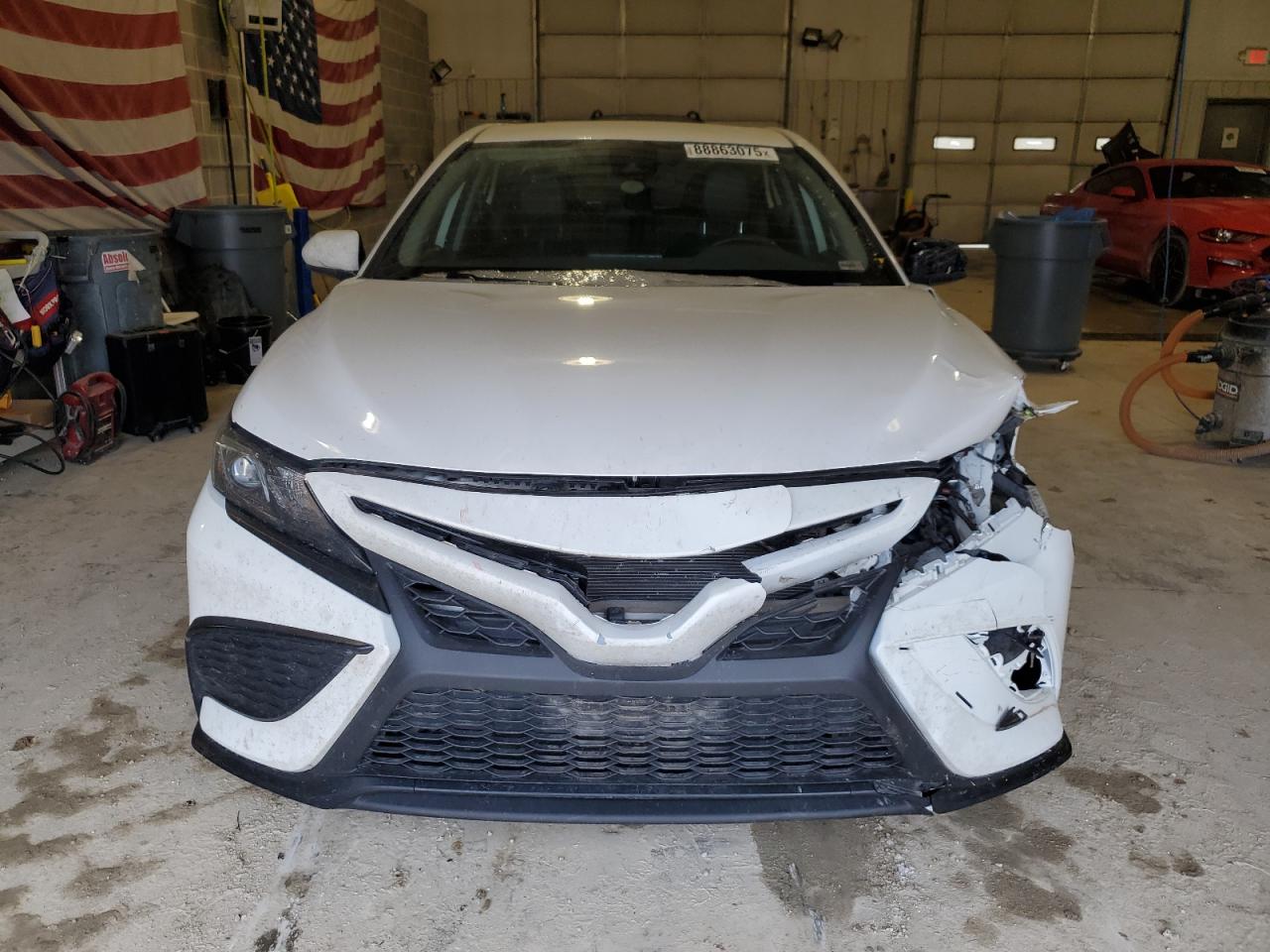 2021 Toyota Camry - Image 5