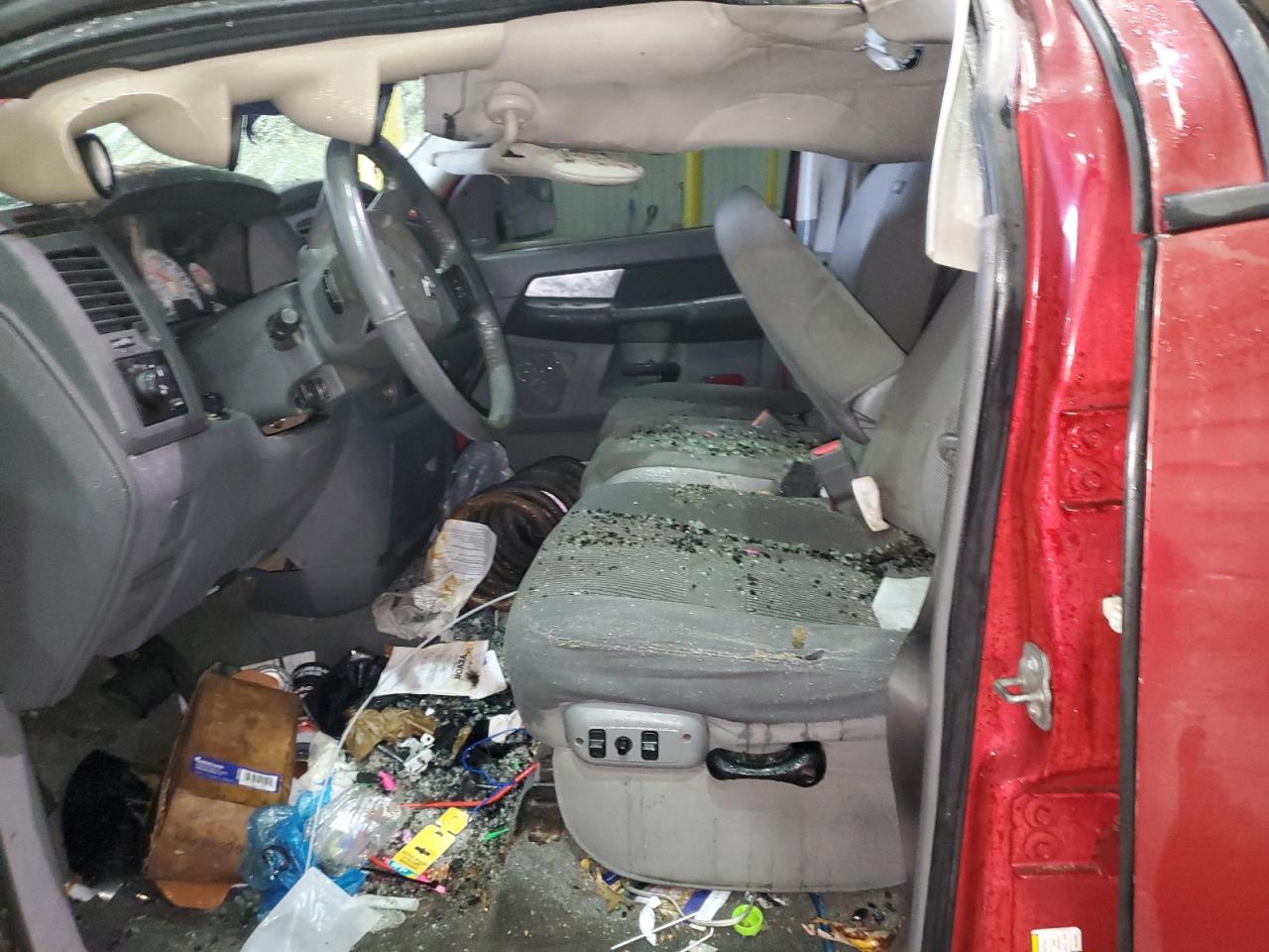 2008 Dodge RAM - Image 7