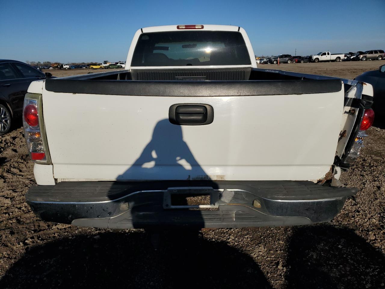 2000 Chevrolet Silverado - Image 6