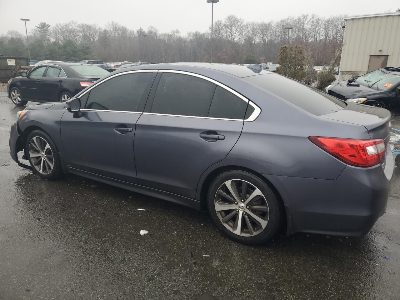 2016 Subaru Legacy - Image 2