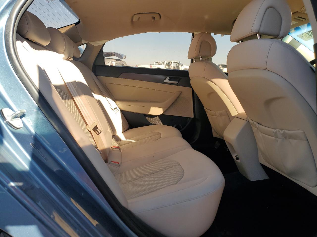 2015 Hyundai Sonata - Image 10