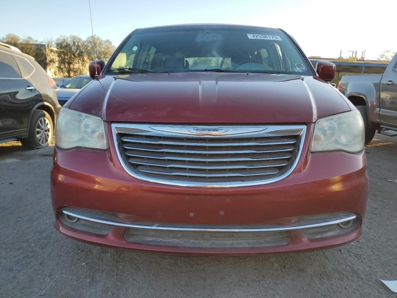 2012 Chrysler Town & Country - Image 5