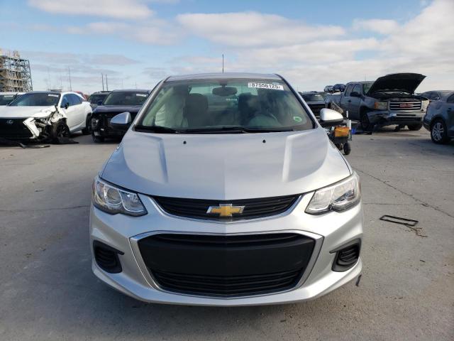  CHEVROLET SONIC 2018 Сріблястий