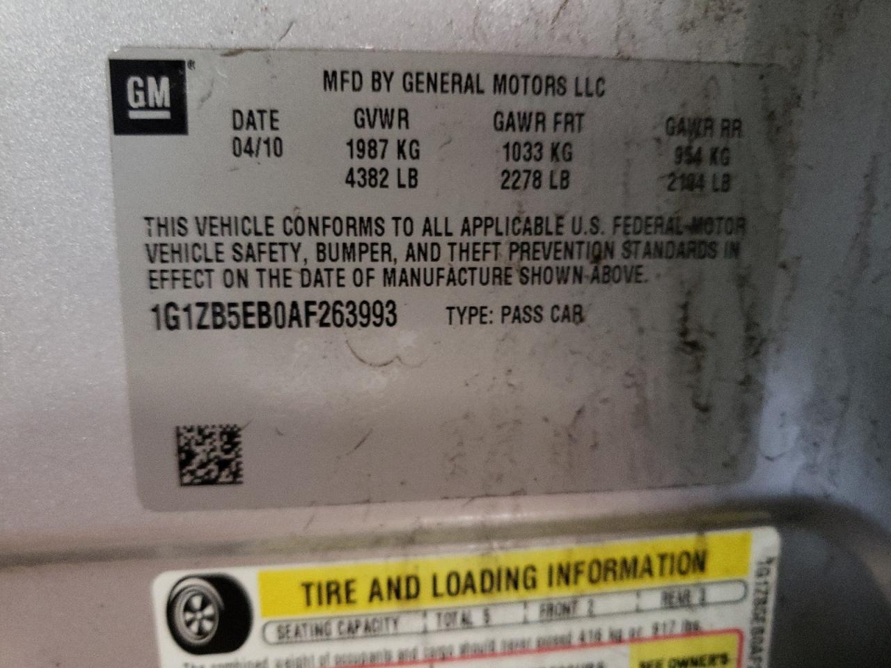 2010 Chevrolet Malibu - Image 12