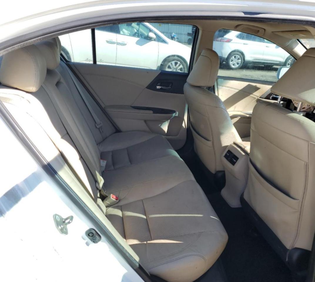 2016 Honda Accord - Image 10