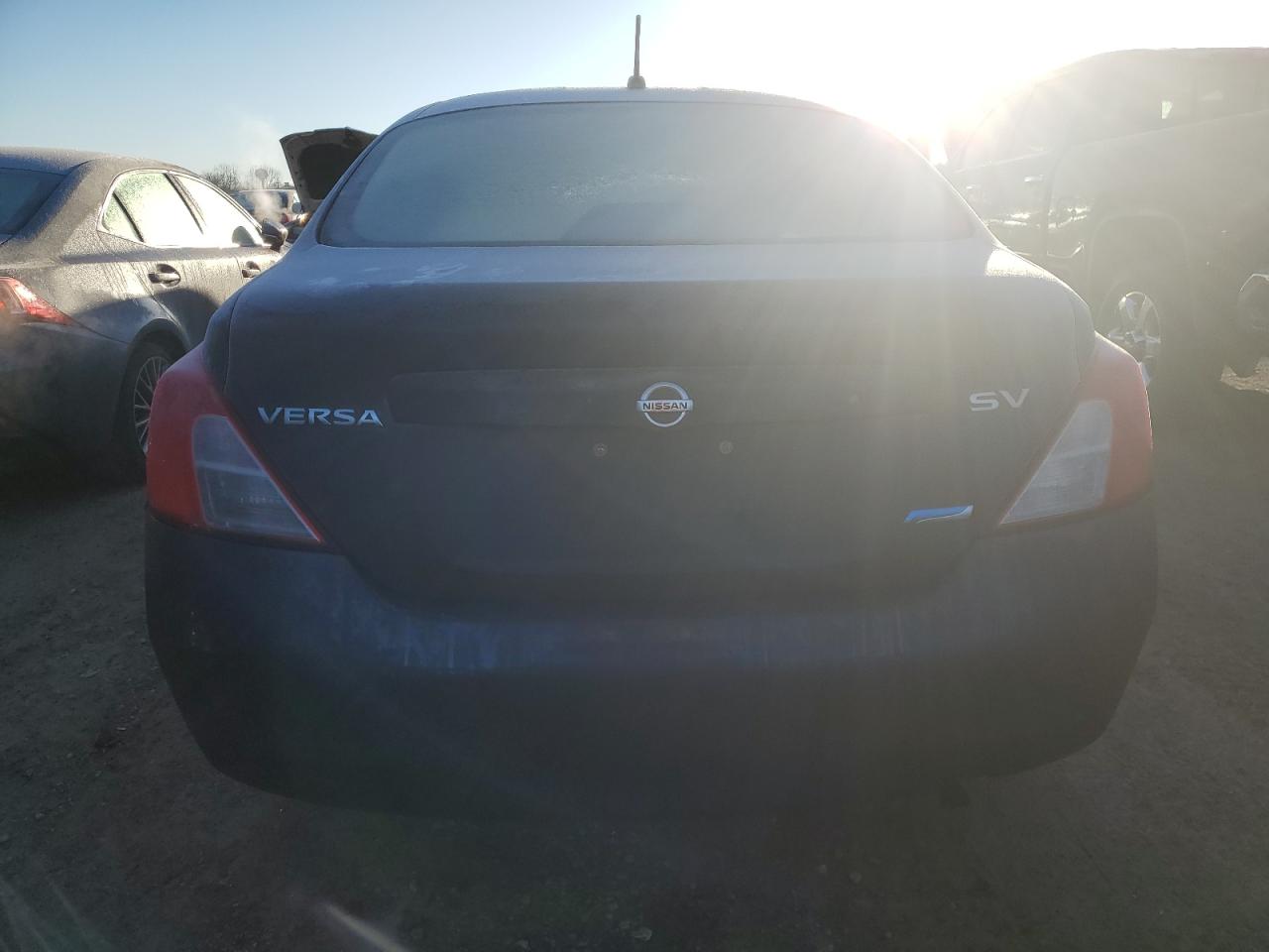 2012 Nissan Versa - Image 6