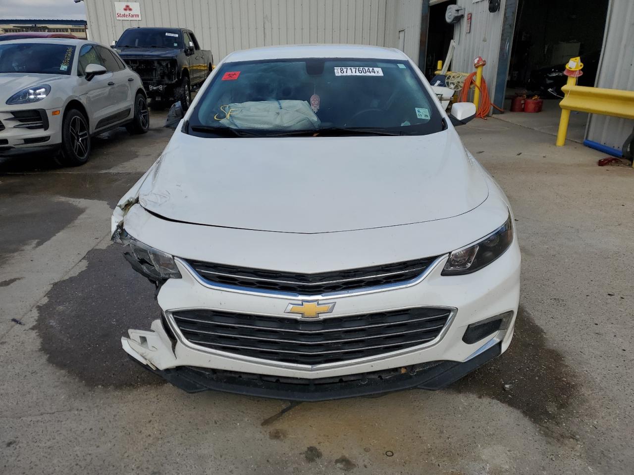 2017 Chevrolet Malibu - Image 5