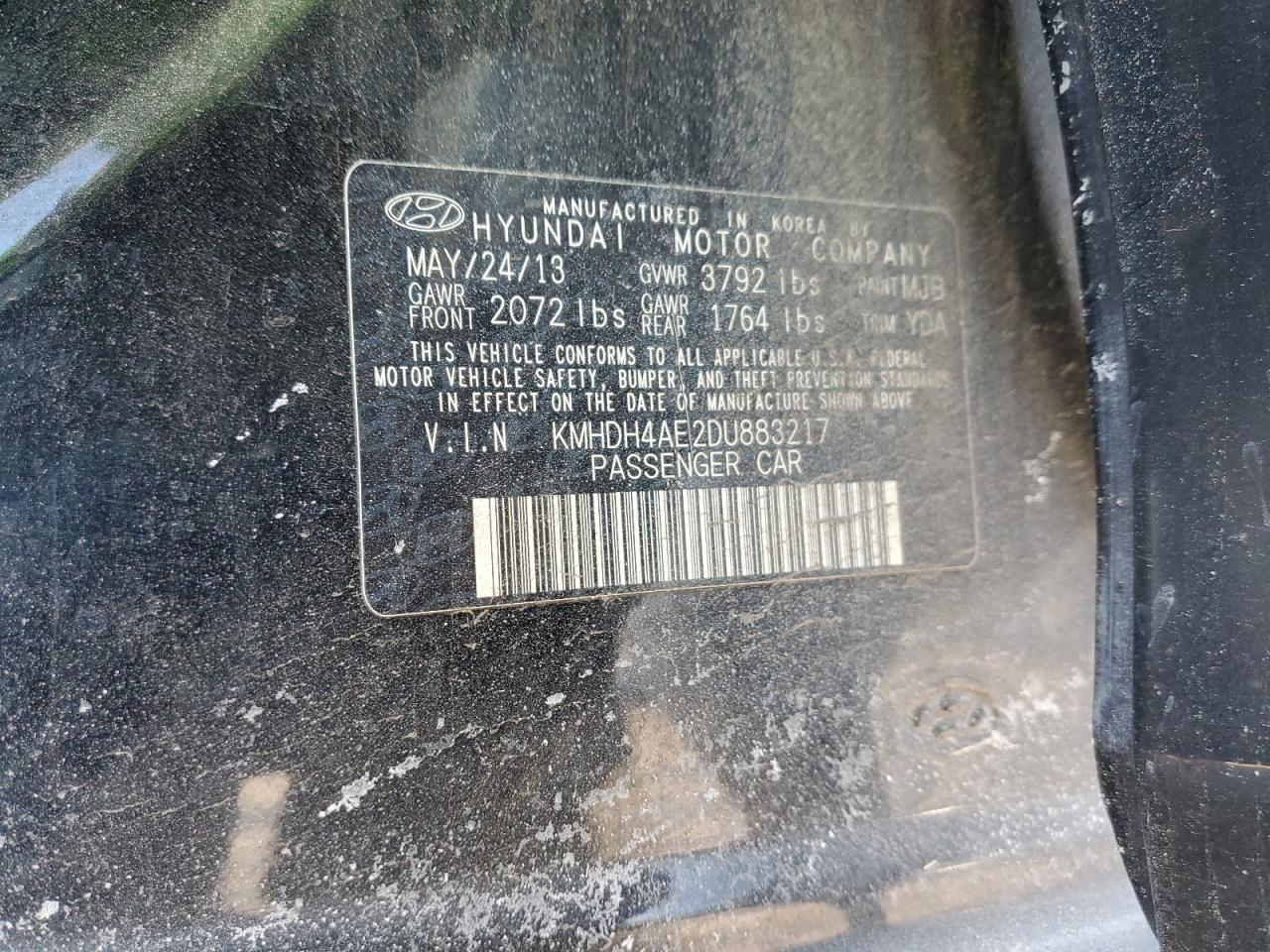 2013 Hyundai Elantra - Image 14