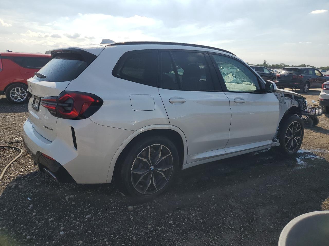 2024 BMW X3 - Image 3