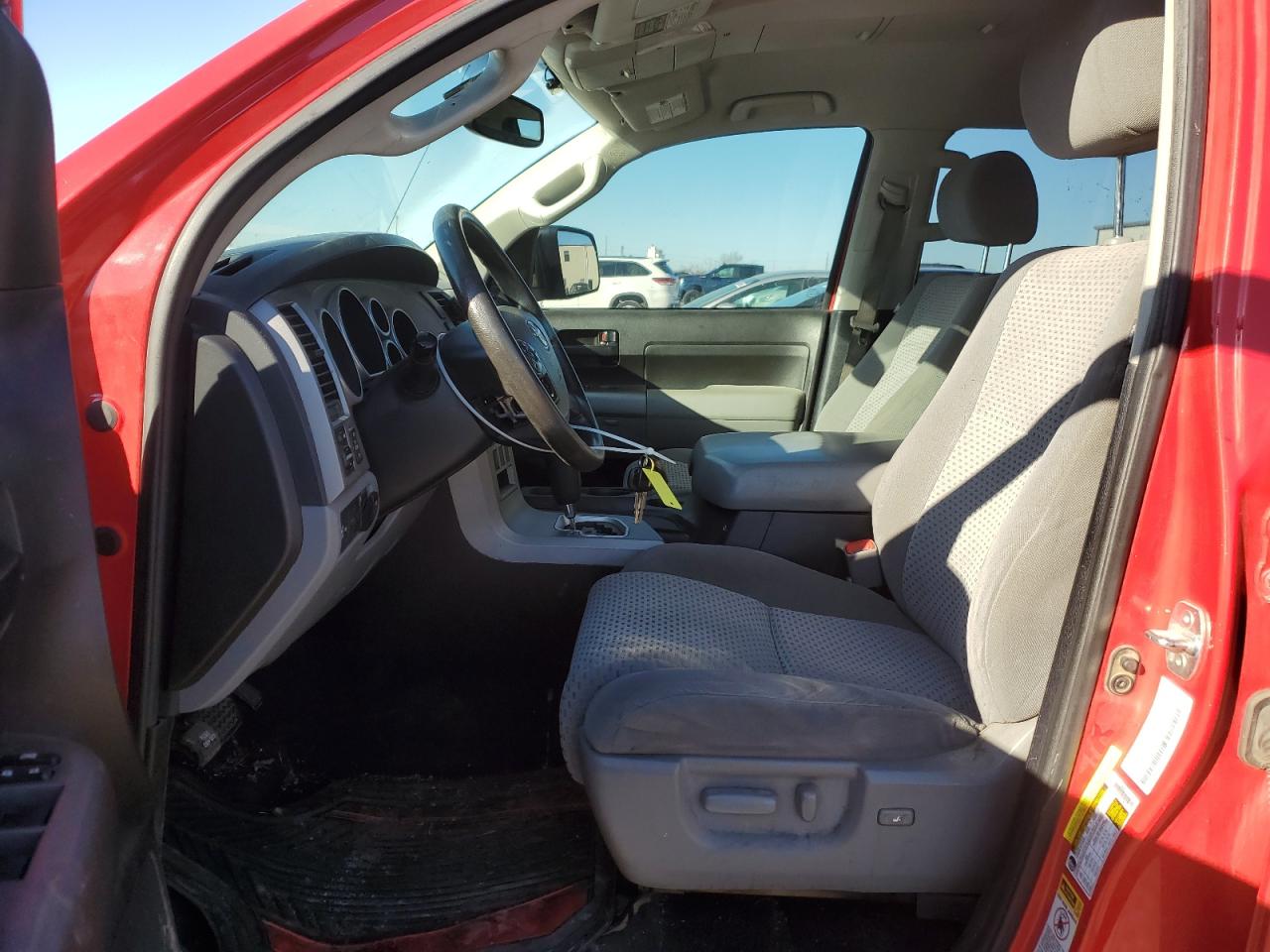 2012 Toyota Tundra - Image 7