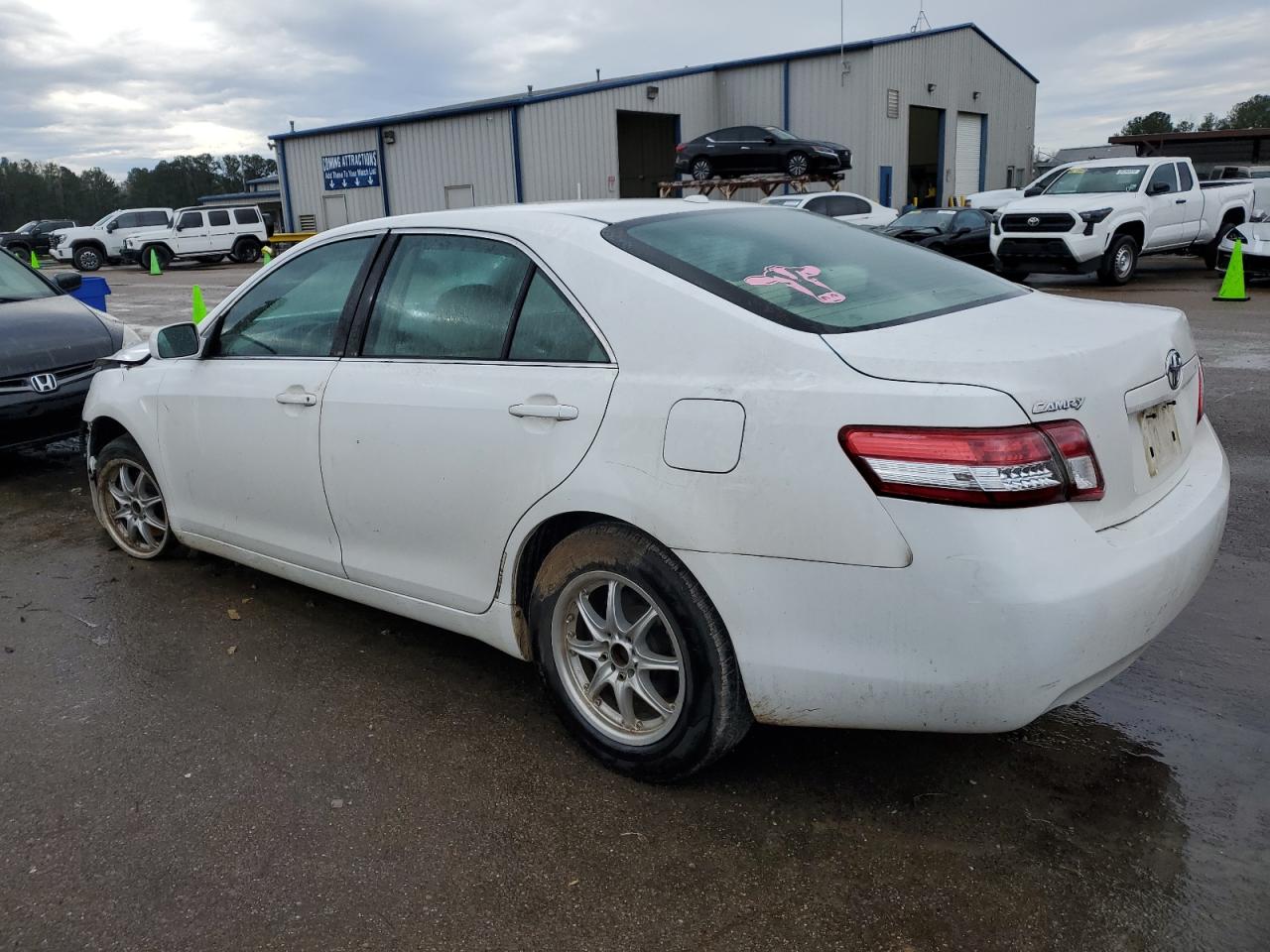 2011 Toyota Camry - Image 2
